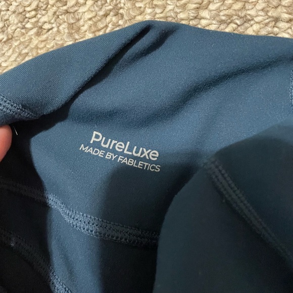 fabletics 7/8 leggings - Picture 3 of 4